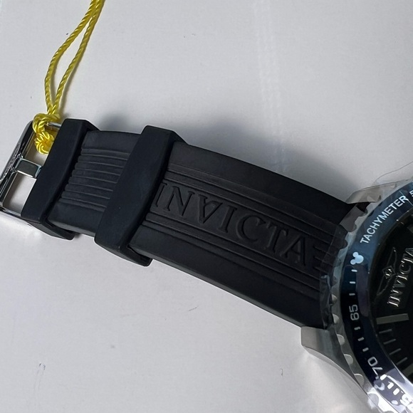 NWT Invicta x Disney Limited Edition  Mickey Chronograph Watch - Black / Silver - Picture 10 of 12